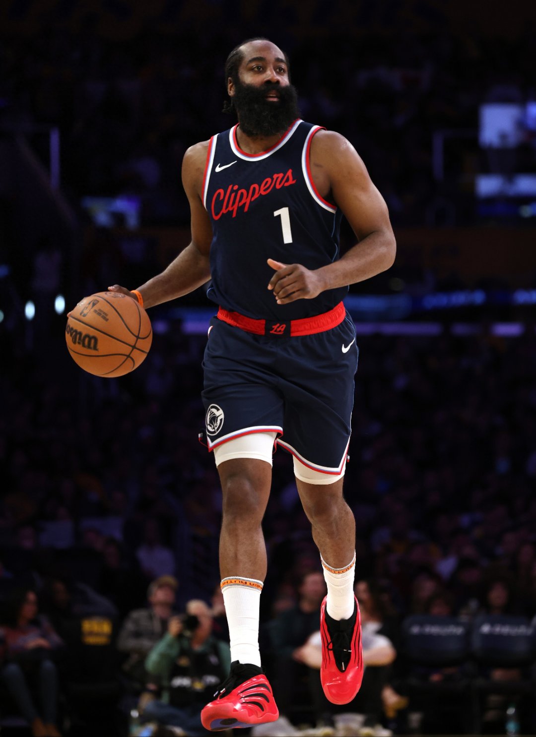 加时末段体能课后，法兰克福复出首秀备战NBA常规赛，态度坚定，球队文化再被提及